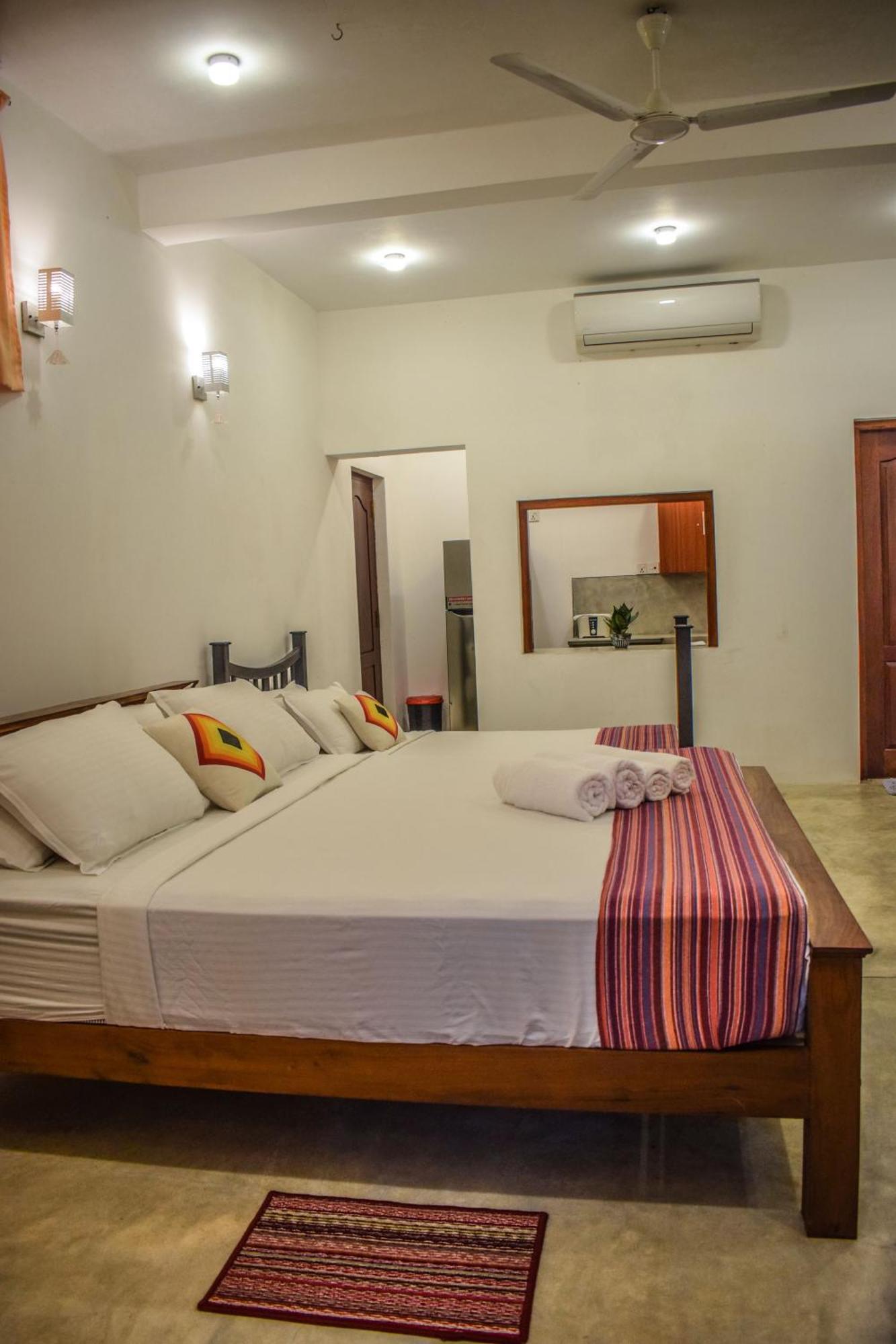 Lawrence Villa Weligama Buitenkant foto