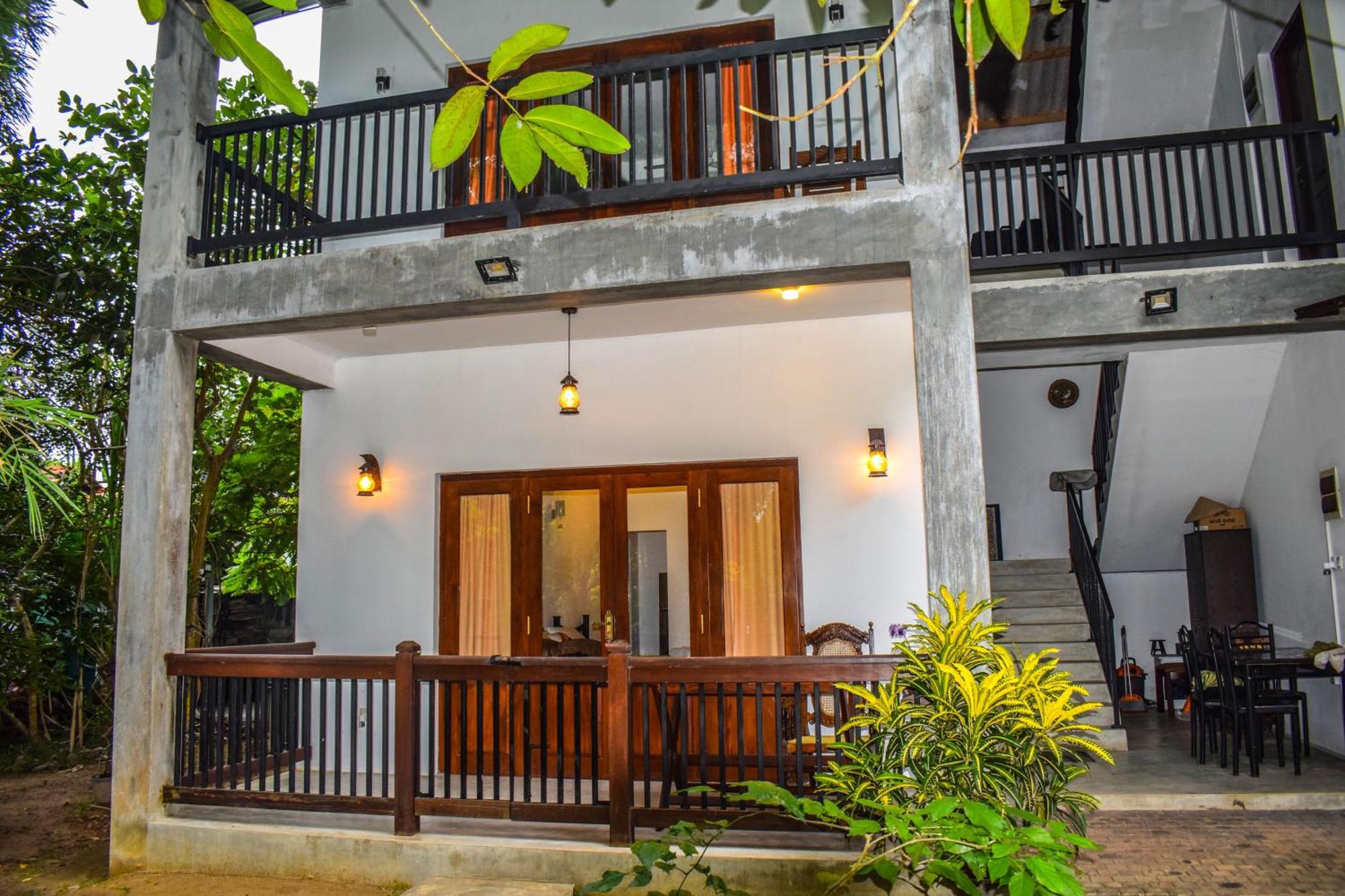 Lawrence Villa Weligama Buitenkant foto