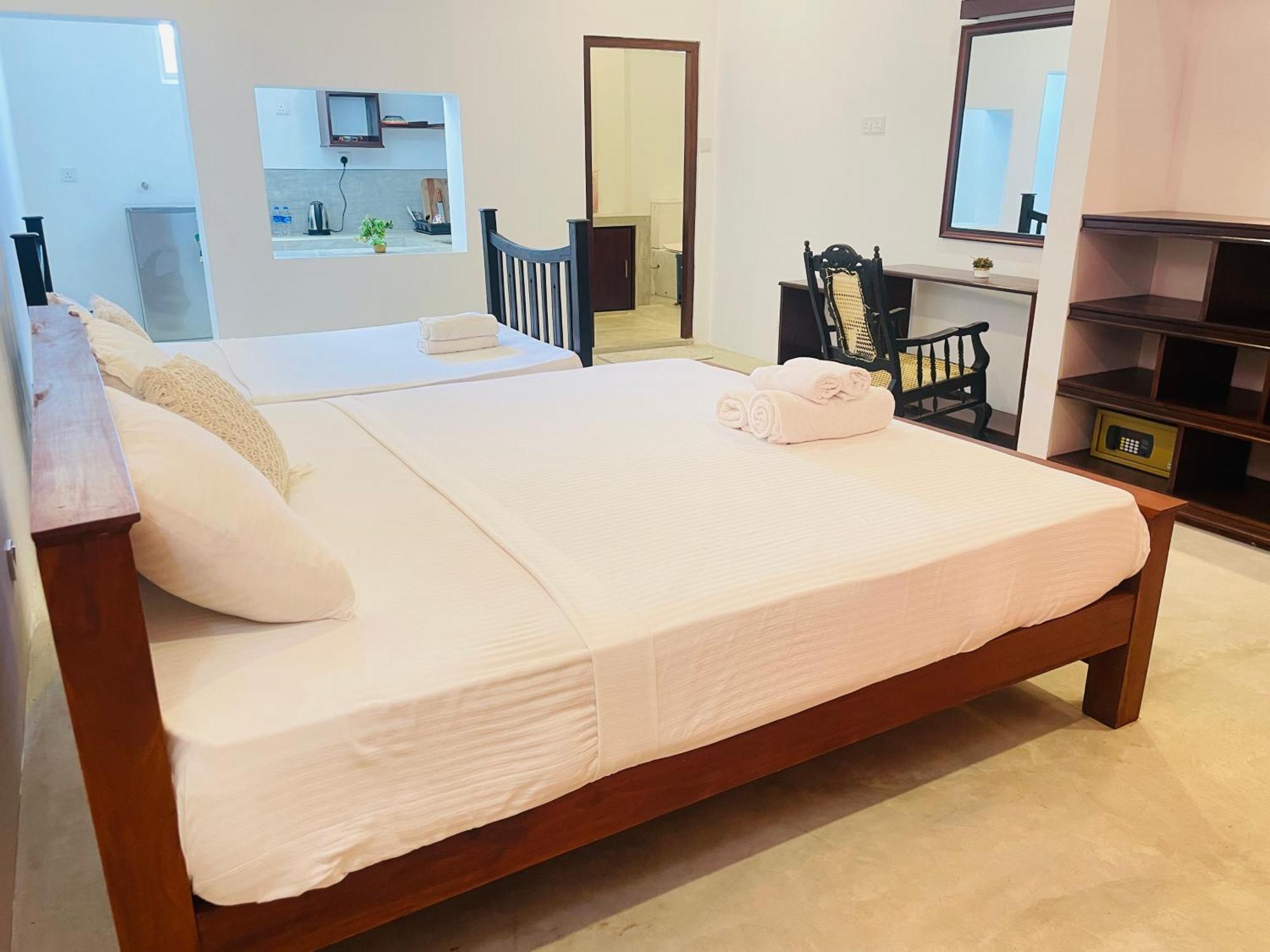 Lawrence Villa Weligama Buitenkant foto