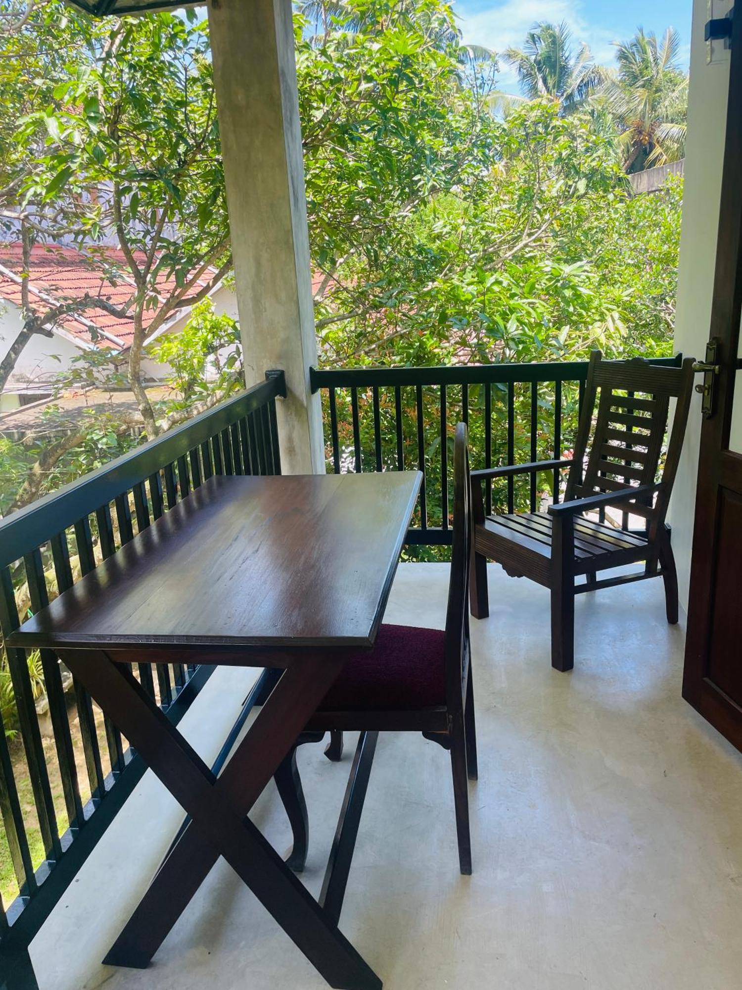 Lawrence Villa Weligama Buitenkant foto